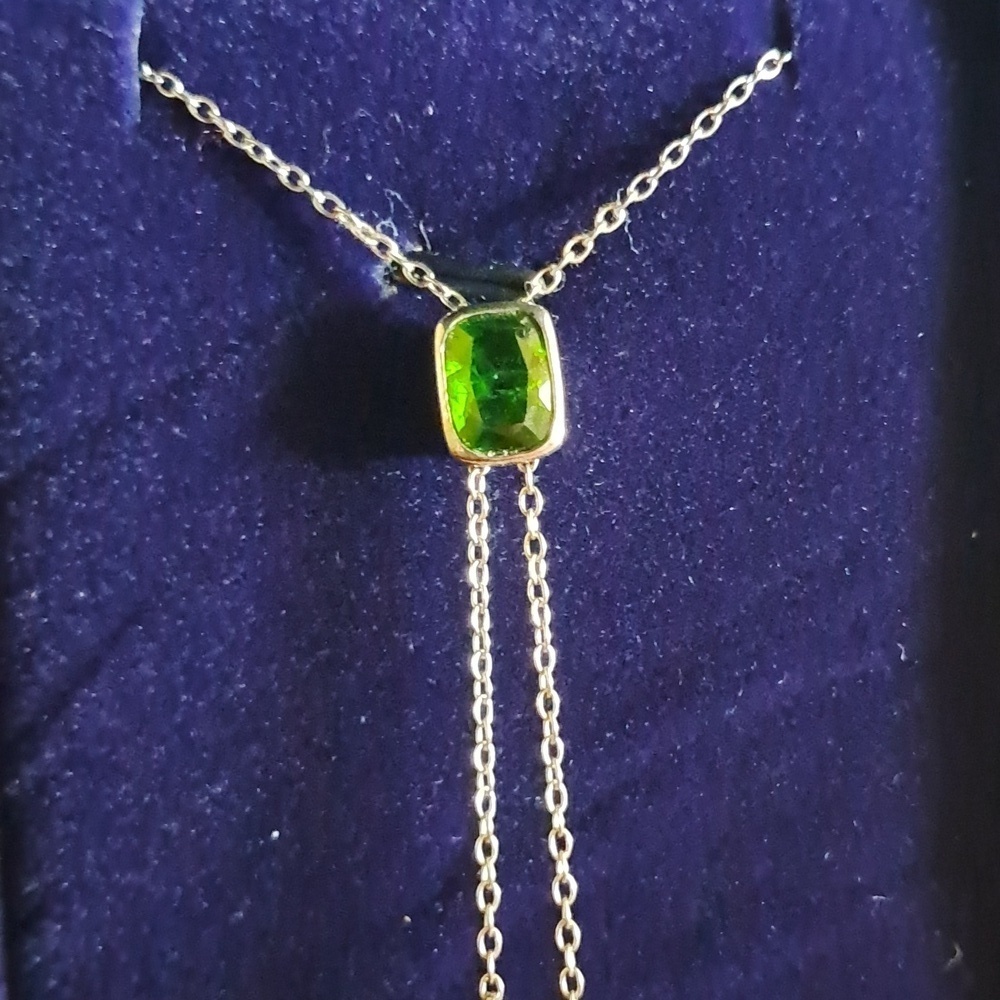 Chrome Diopside Lariat Necklace 18" In Rhodium Over 925 Sterling Silver - Picture 7 of 8